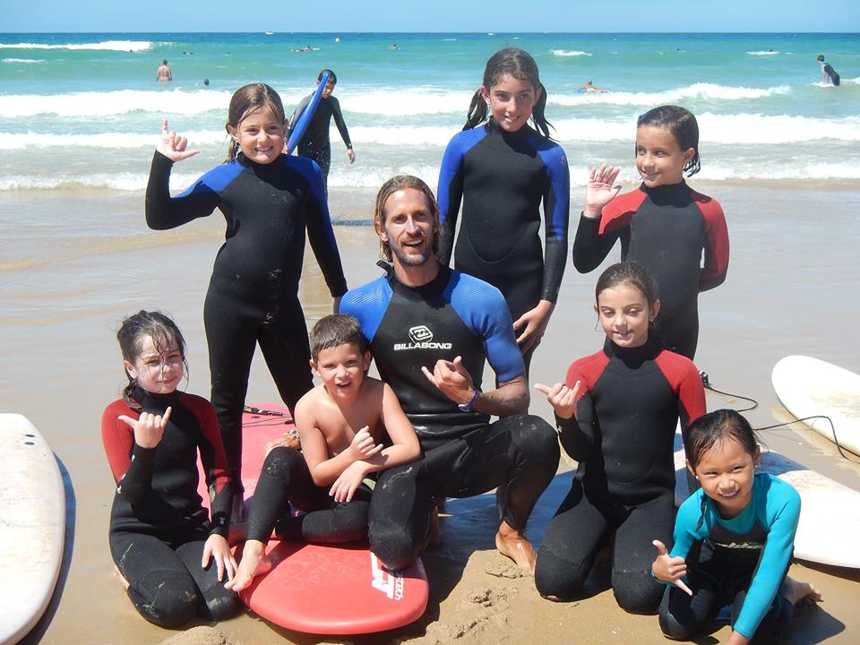 Clases de surf para niños
